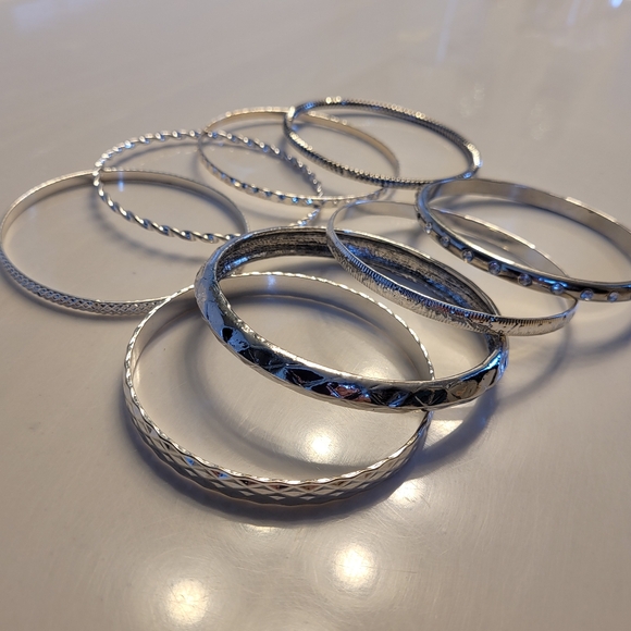 Silver-tone & Rhinestones Bangle Bracelet Bundle (8 Bangle Bracelet Bundle) - Picture 6 of 16